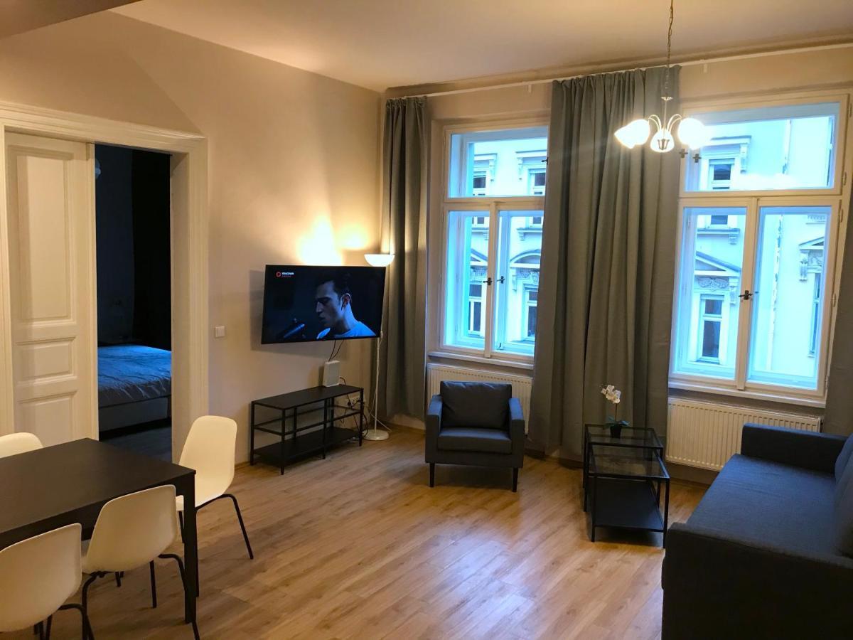 Valentine'S National Museum Apartments Prague Exterior photo